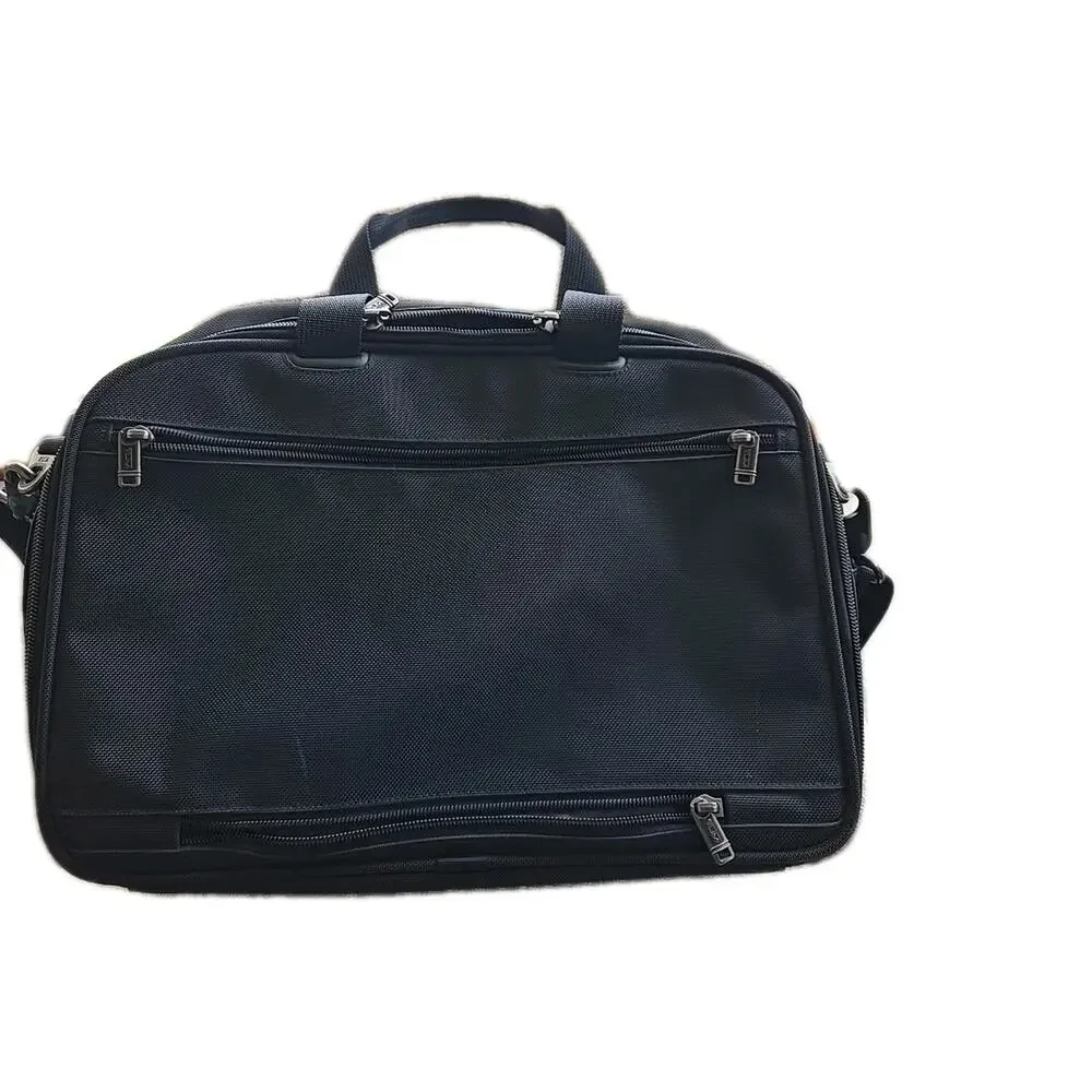 Tumi approx 17x12x8